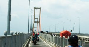 Sepeda Motor Masuk Tol