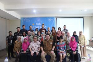 Acara Health Talk Bekasi Oncology Center and Radiotherapy di STIKES Mitra Keluarga, Bekasi. 