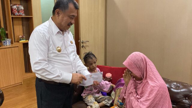 f2c0ece2cdfc3ac1915eed5cea9bd144