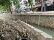 Tinjau Langsung Turap Longsor Rawalumbu, Tri Adhianto: Langsung Dikerjakan