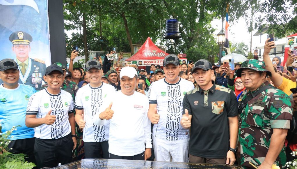 Gubernur Jabar Dedi Mulyadi dan Wali Kota Bekasi Tri Adhianto Resmikan Ruang Terbuka Publik Padurenan Bekasi