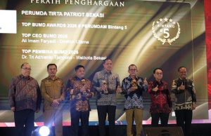 Kota Bekasi Borong Penghargaan di TOP BUMD Awards 2026, Tri Adhianto Raih Top Pembina