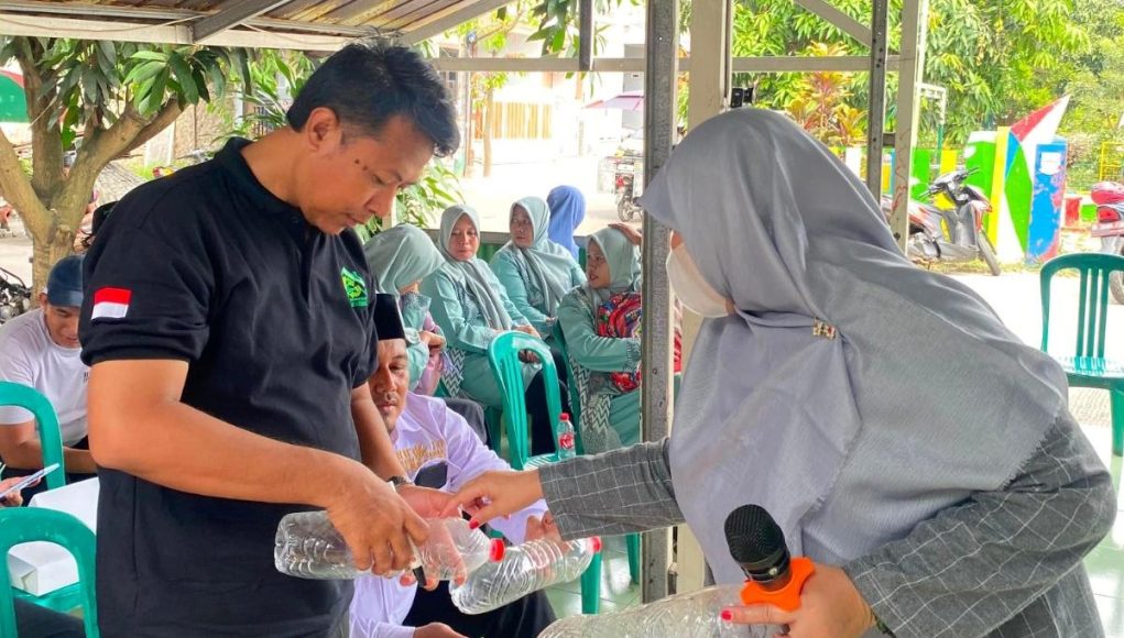 Pemkab Bekasi Wajibkan Bank Sampah di Setiap RW