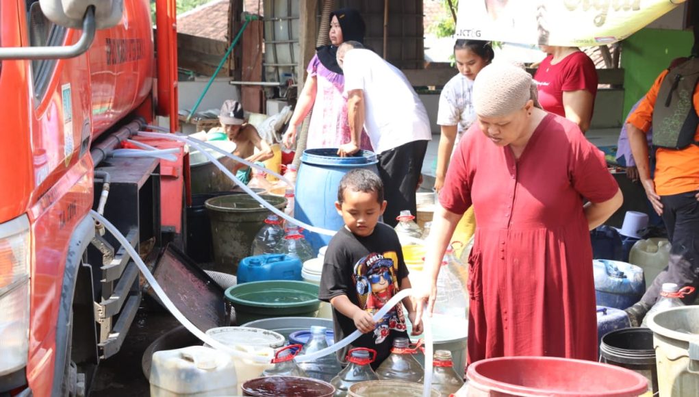 Terdampak Kekeringan, 33 Desa Dapat Bantuan 4,5 Juta Liter Air Bersih
